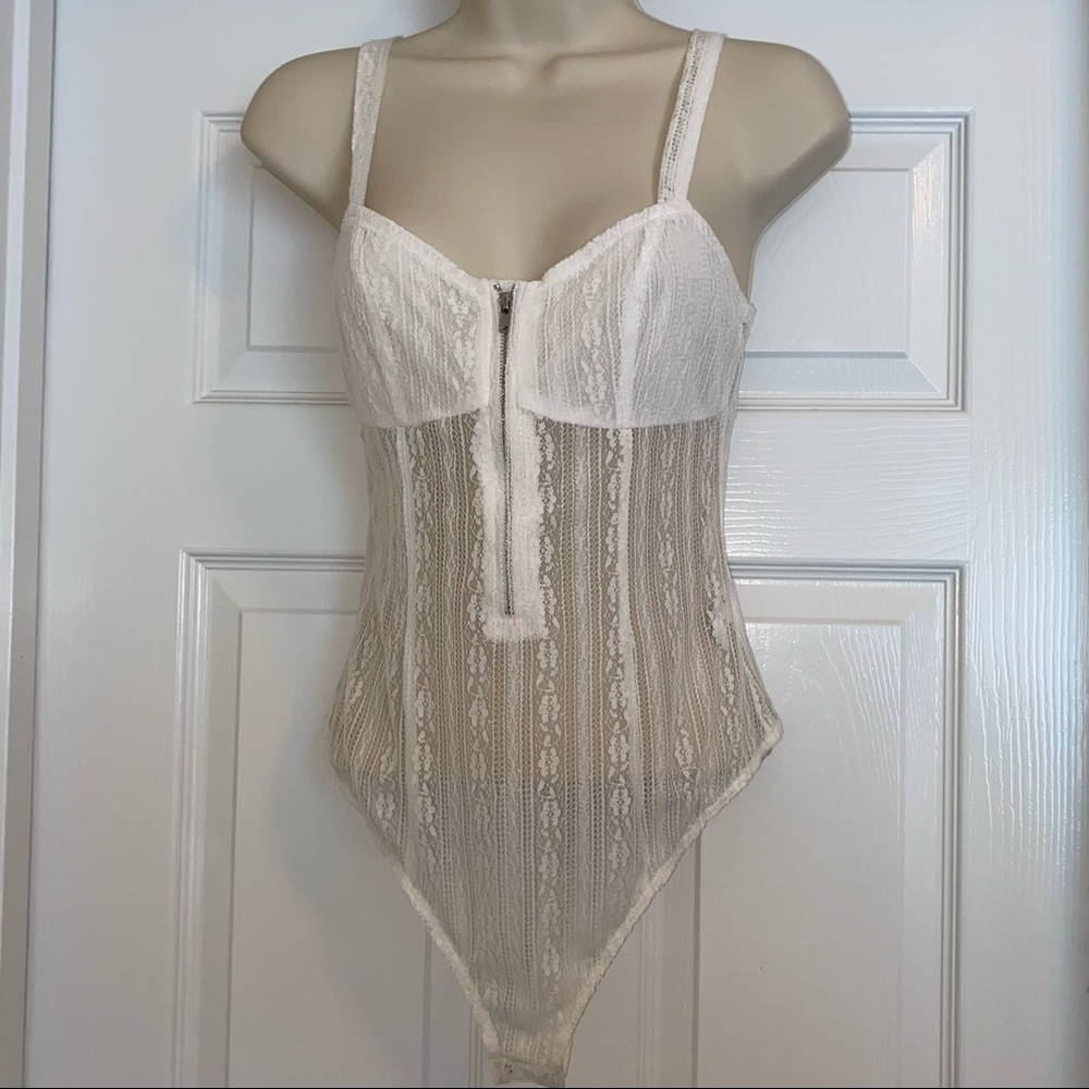 Le Lis White Transparent Lace Detail Bodysuit